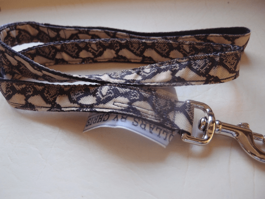 Snake pattern lead – Collars by Chris